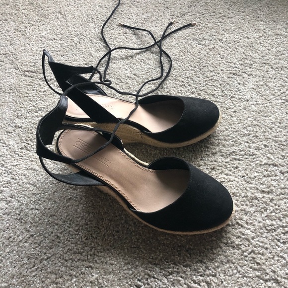 EUC ASOS Black Wide Fit Espadrille Wedges - Picture 2 of 10